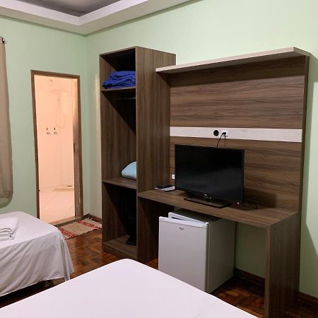 Hotel Gloria ברבסנה מראה חיצוני תמונה